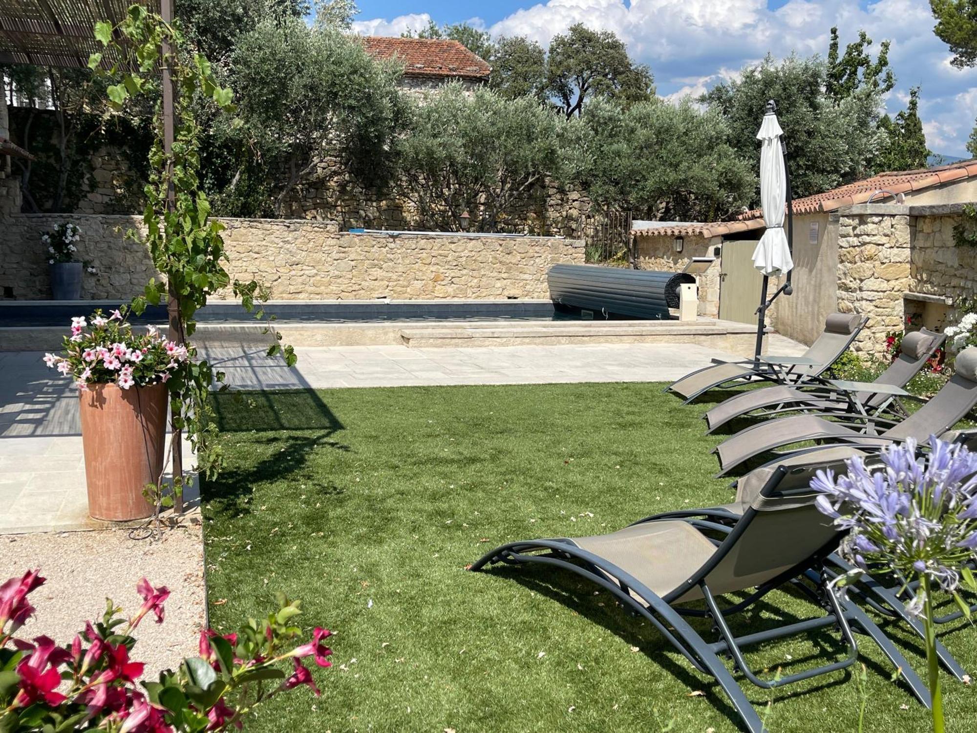 Maison de charme en Provence Le Barroux Extérieur photo